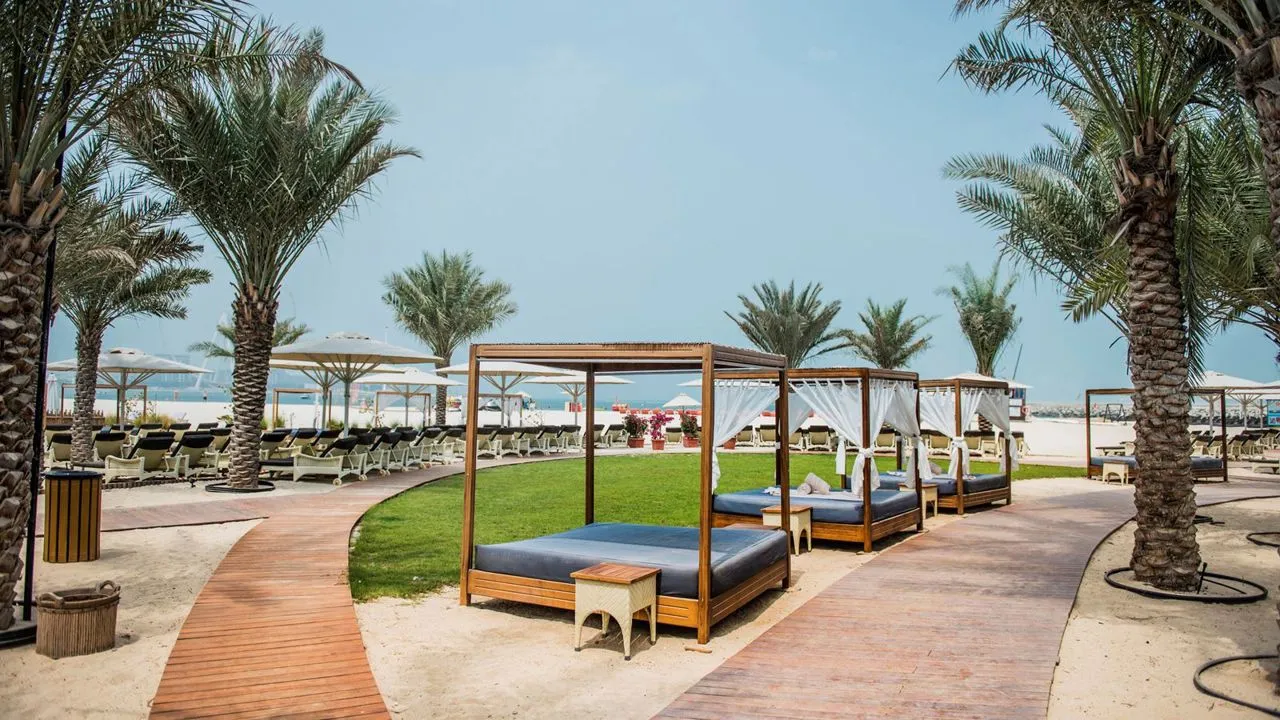 Al Habtoor Grand Resort Autograph Collection — фото 5